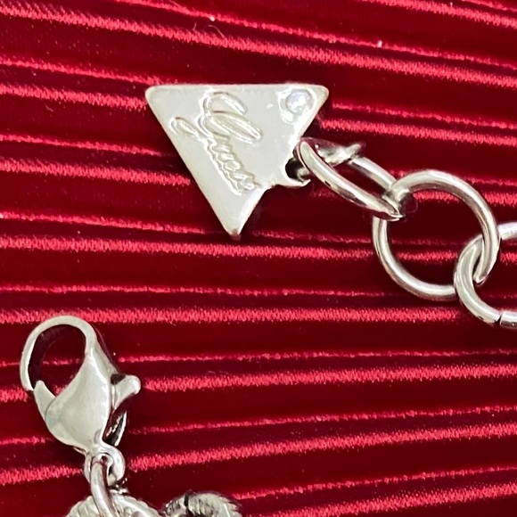 Guess Heart Women’s Bracelet - Picture 3 of 3